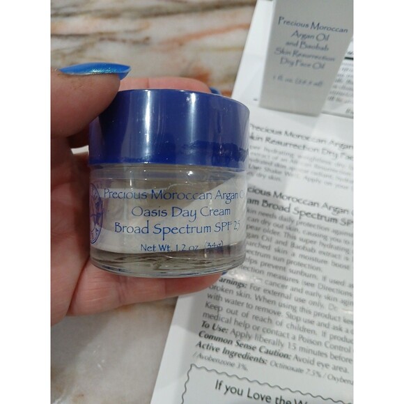 SIGNATURE CLUB A PRECIOUS MOROCCAN ARGAN OIL & BAOBAB SKIN RESURRECTION KIT NEW - Picture 4 of 12